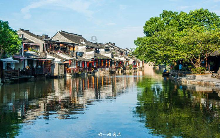 新疆乌什7.1级地震震区:群众生产生活渐回正轨 安置工作安全有序